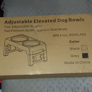 Adjustable Elevated Dog Bowls